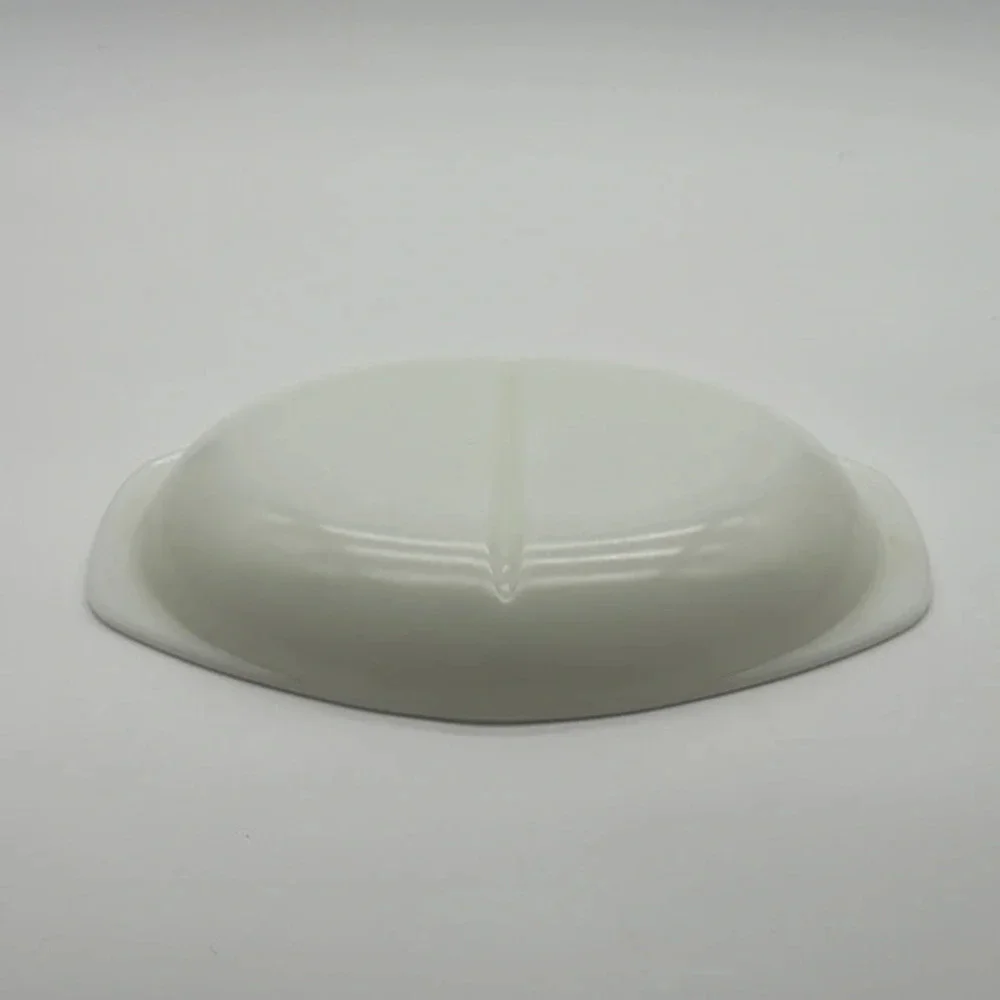 Vintage‎ Pyrex White Milk Glass Divided Serving Dish Platter Bowl 1 1/2 QT #1083